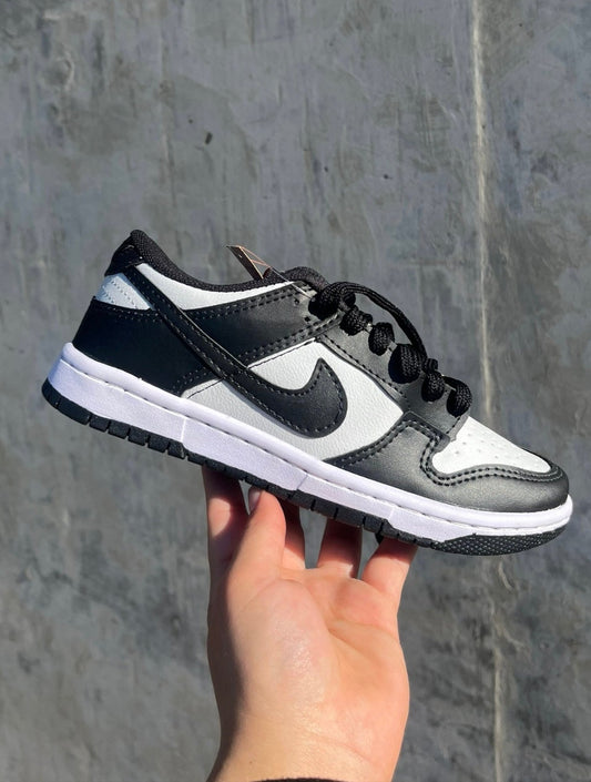 NIKE DUNK | BLACK W