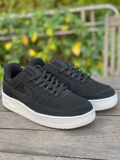 NIKE AIR FORCE 1 | SPACE BLACK